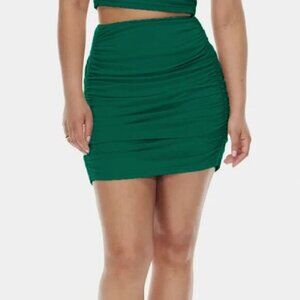 NWT TNA Aritzia Malibu Mid Rise Ruched Mini Skirt Size XS Ivy League Green